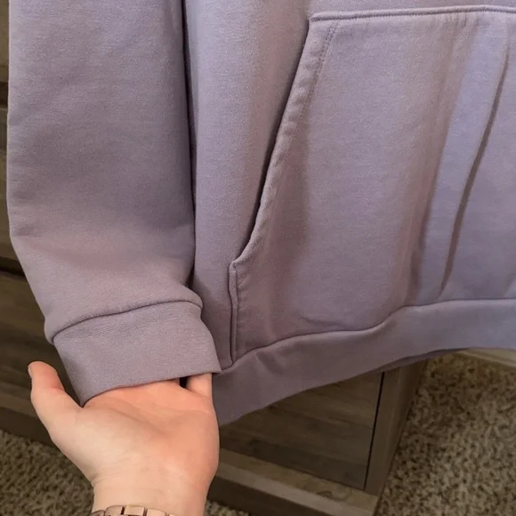 Mondetta Purple Women's Sweater - Picture 3 of 4